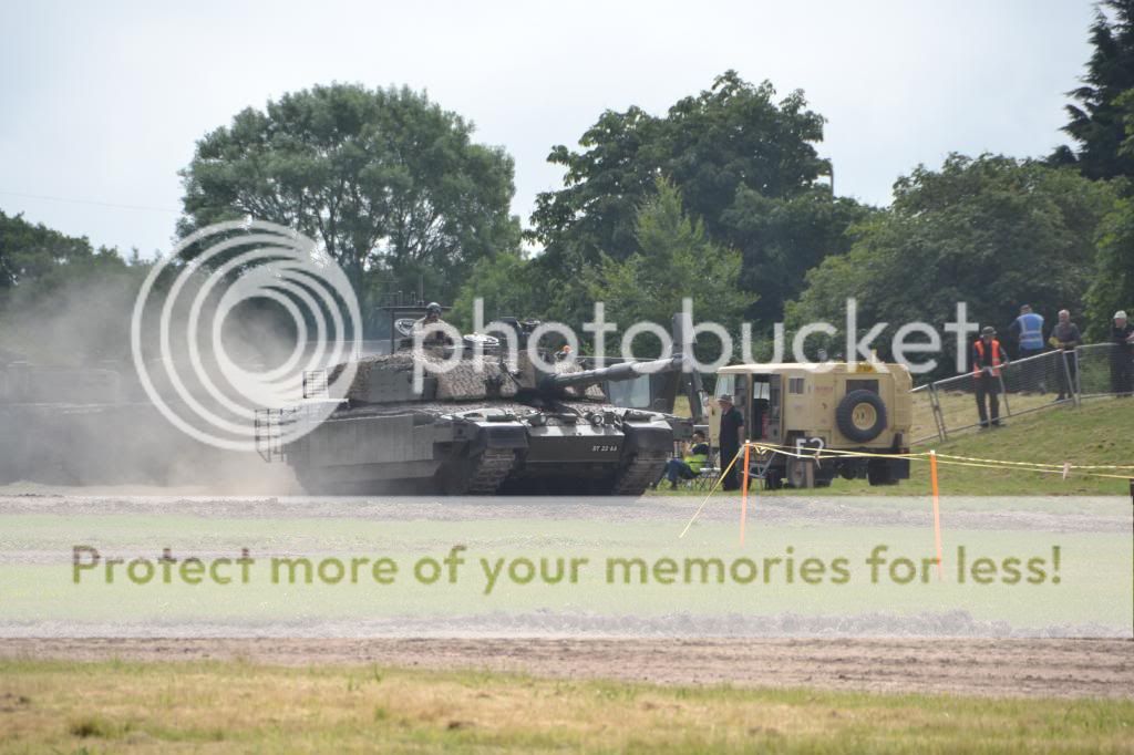 Tankfest 2013 DSC_0871_zps42bcb336