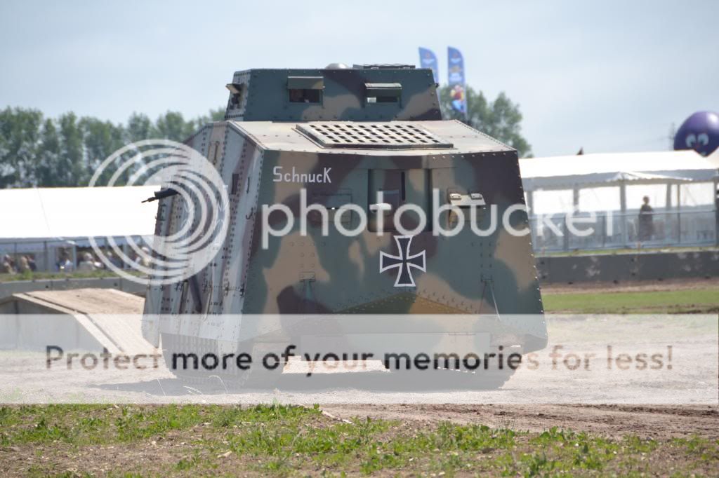 Tankfest 2013 DSC_0935_zpsaff768b8