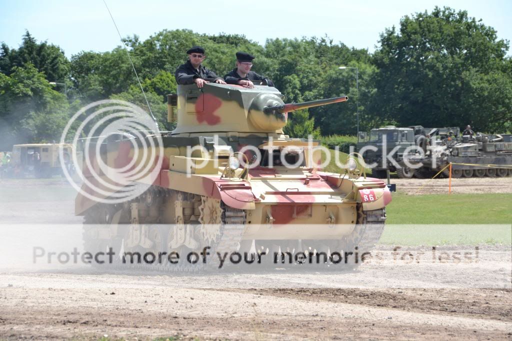 Tankfest 2013 DSC_1012_zpsdc6184ea