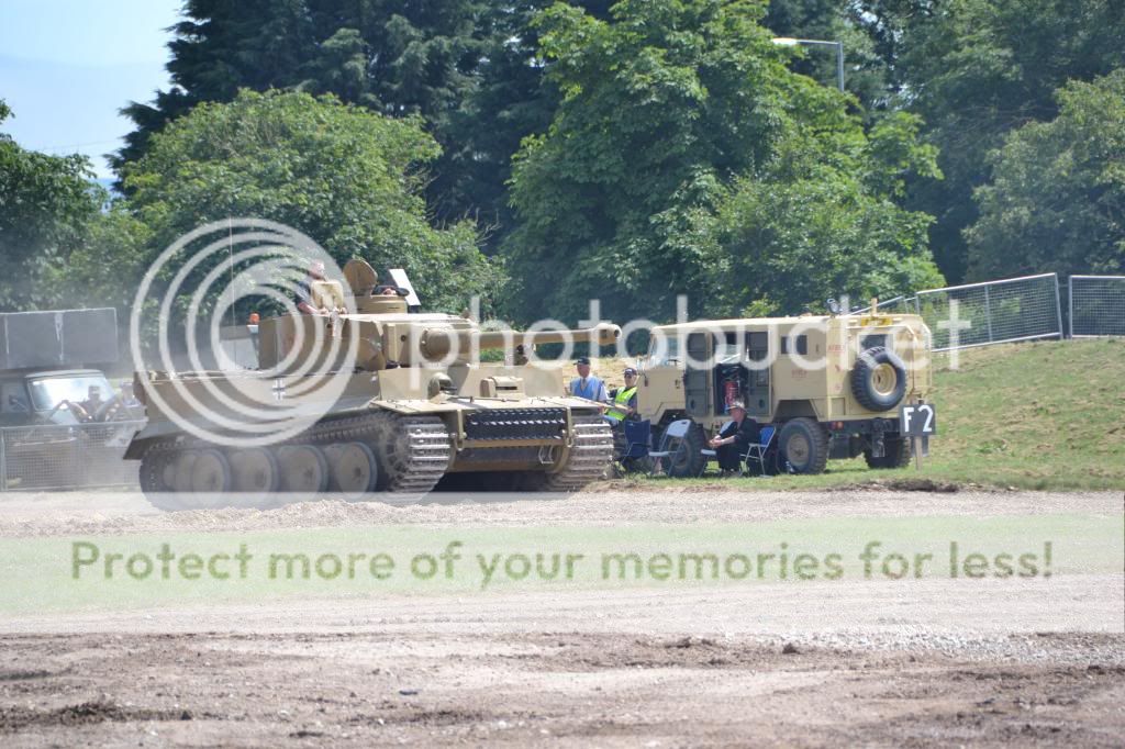 Tankfest 2013 DSC_1027_zps1c49b7af