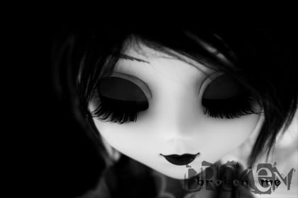 صور انمي ايمو  Doll