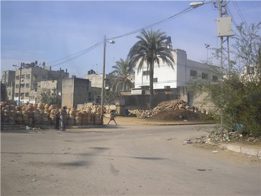 صور من الحياهـ في غزة .. PB290041