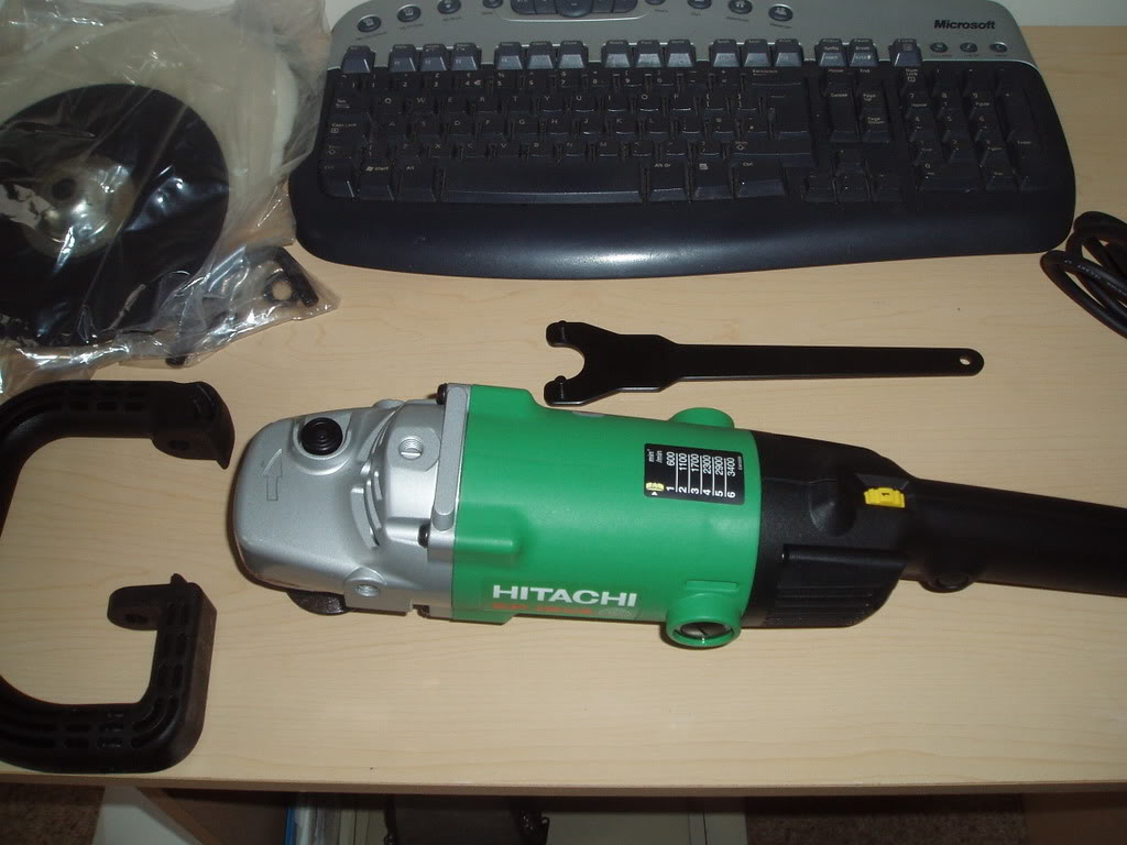 Полировальная машина hitachi sp18va
