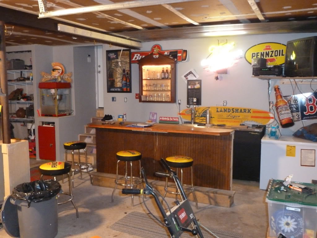 New mancave under construction  "The Barage" Bar002