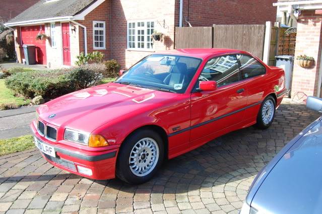 Selling my 325 coupe e36 DSC_0880