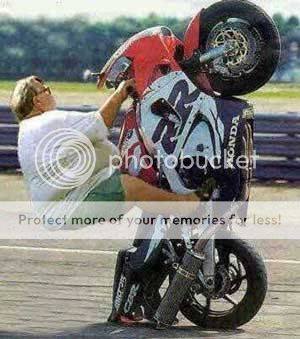 Funny Pictures Fatwheelie966ks5