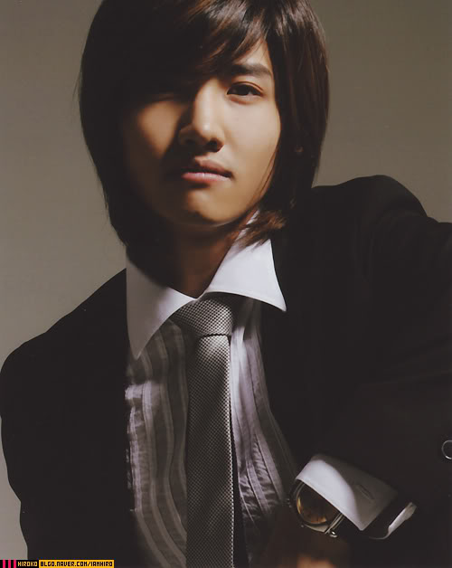 Max - Changmin [TVXQ] 46668b584dcb1filename200706tvxzA02