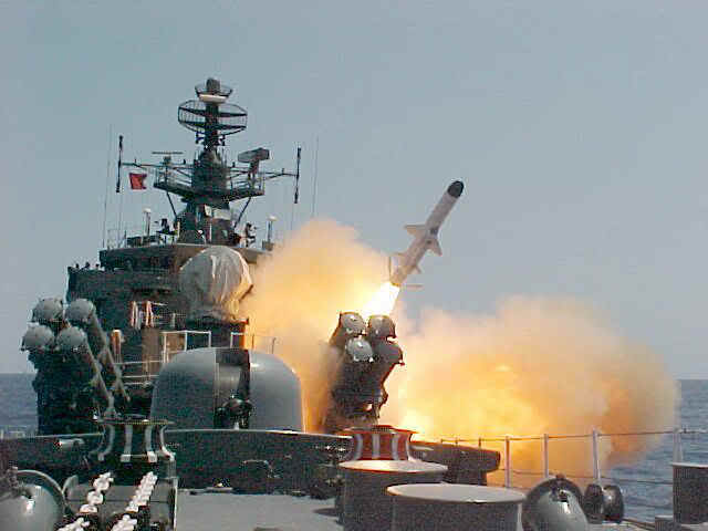عائلة الصاروخ البحري ( 3m54 ) قاتل حاملات الطائرات - صفحة 2 UranKh35