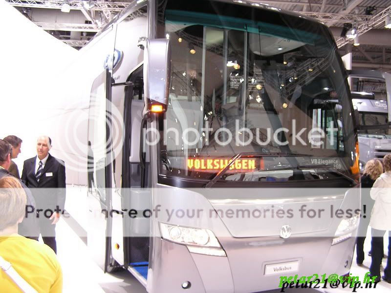 IAA Hannover 08` VolksbusP9300752_resize