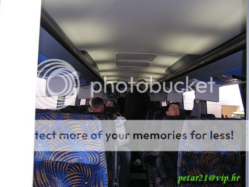 IAA Hannover 08` VolksbusP9300755_resize