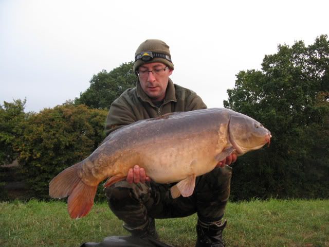 Davvy's Mirror This Morning @ 28lb 8ozs IMG_1597