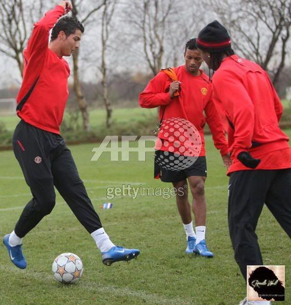 Entrenamiento del Manchester United 26/11/2007 Mtreino2