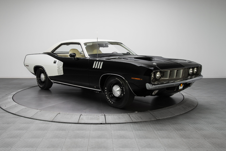 1971 Plymouth Cuda'  1971-Plymouth-Cuda_259824_low_res-Copie-Copie