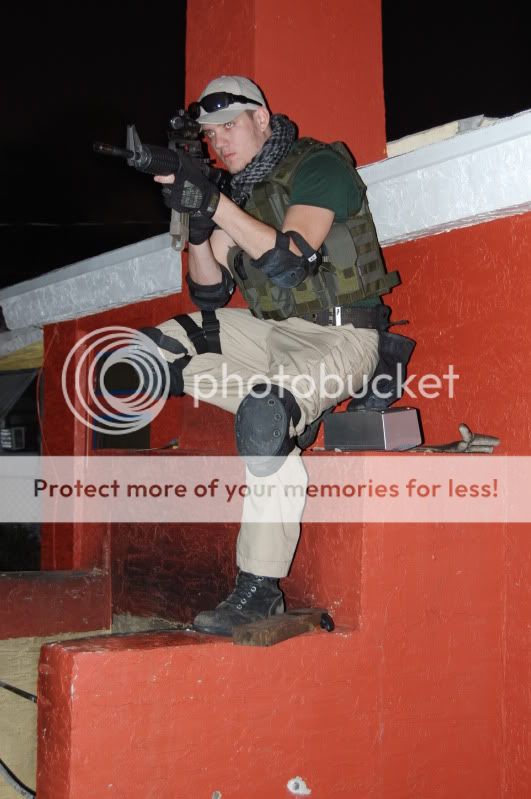 Post your best airsoft outfits and Weapon loadouts here! DSC_0059