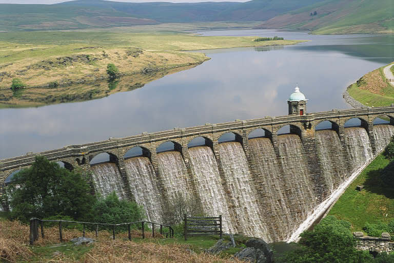 RC clocking in to say hello Elanvalley