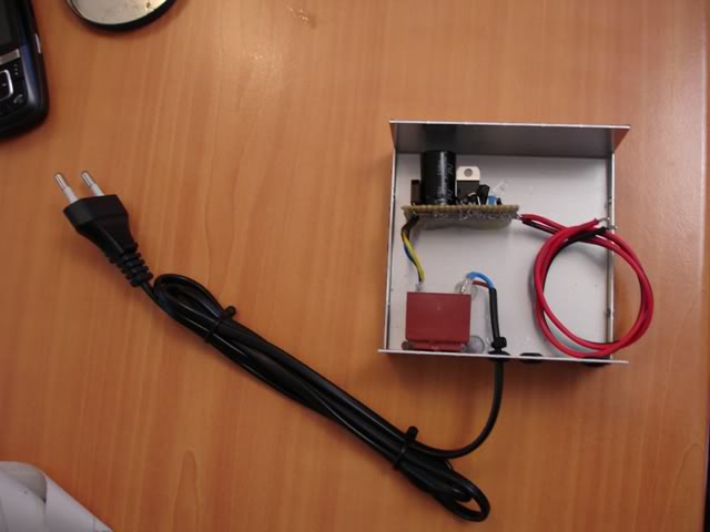 Diy dimmer   5  power compact DSC03151