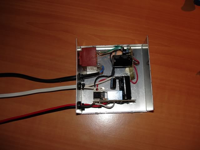 Diy dimmer   5  power compact DSC03164