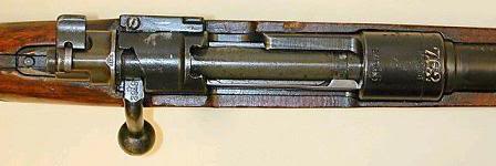 Bộ sưu tập vũ khí của VN trong 2 cuộc kháng chiến - Page 3 Mauser_k98_bolt_top