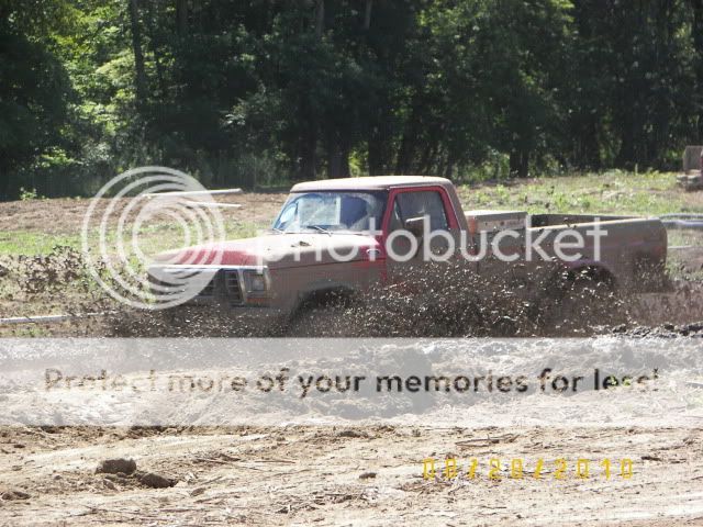 Mud Bogs 2010 100_1764