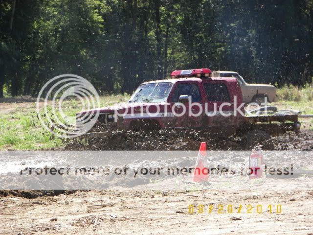 Mud Bogs 2010 100_1765