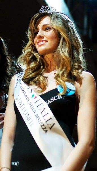 Christina Marraccini of Harrison was crowned Miss Italia USA 2009 USA_New_York