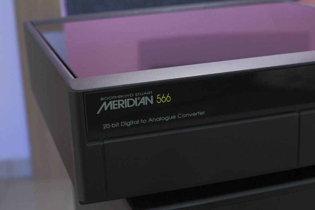 Meridian 566 DAC 20bit. Made in England. (Used) SOLD IMG_3142