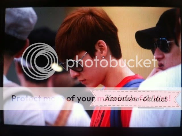 120702 U-KISS @ l'aéroport d'Incheon (vers Macao) HgkKIflc