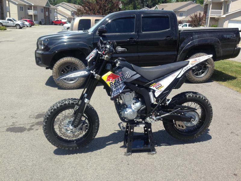 2009 wr250x custom IMG_3059_zps165131ac