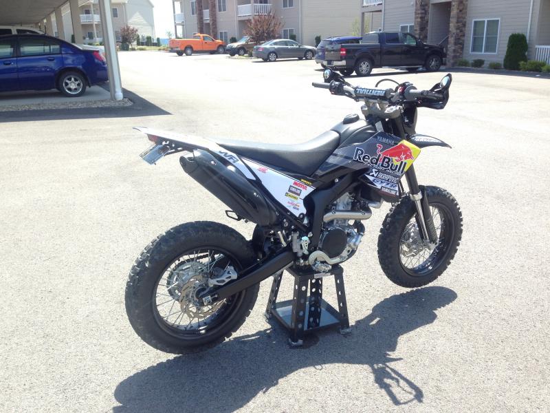 2009 wr250x custom IMG_3060_zps1aaf9d51