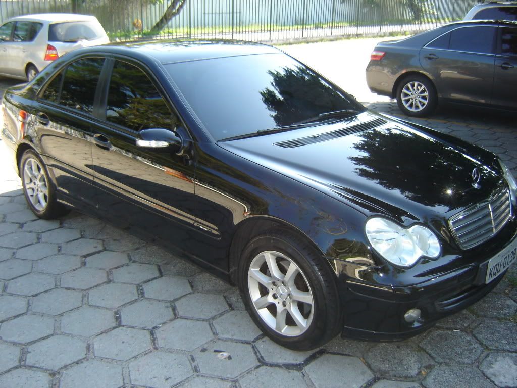 Vendo MB C180 KOMPRESSOR TIP 2005-2005  R$52000,00 DSC00170