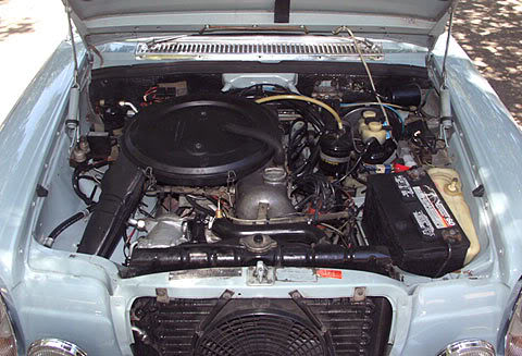 Que motor é esse? 250 (M180) ou um 280? C230-engine-thumb