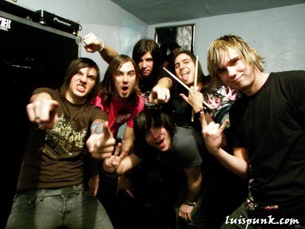 Fotos de nuestros artistas preferidos =D - Página 2 Alesana-1