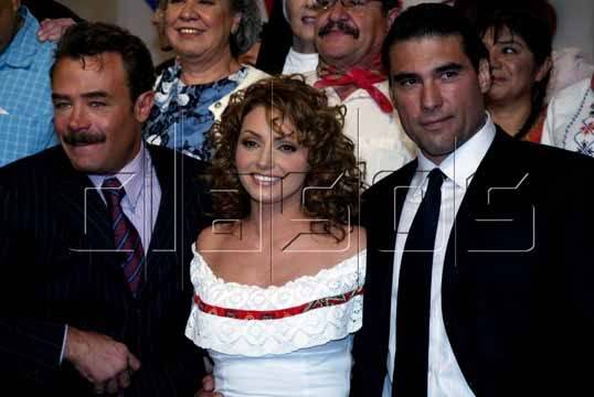    ............Angelica Rivera AngelicaRivera46