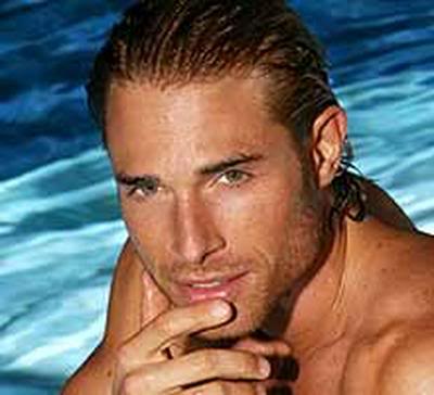 Sebastian Rulli Rullina2ap