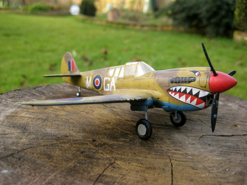 Curtiss P40M Warhawk [ACADEMY] 1/72 IMG_2348