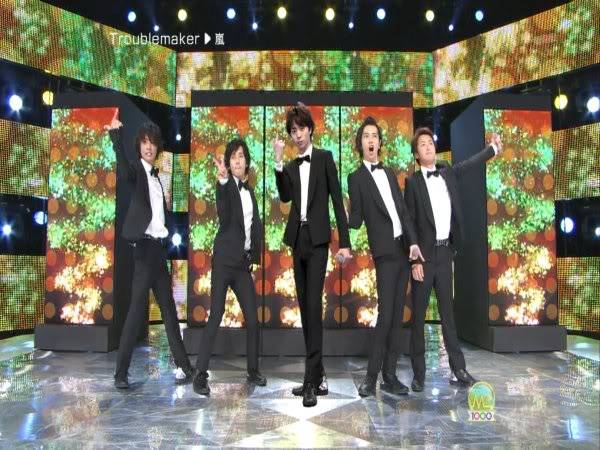 Pic spam 20100212-Arashi-Yurase_ImawoTrouble