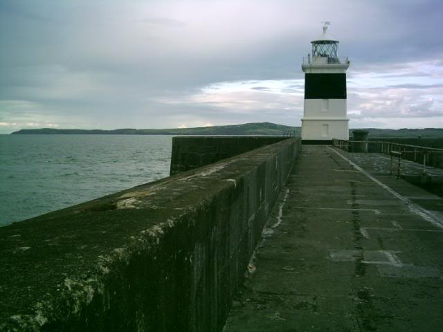 HOLYHEAD BREAKWATER 7th FEB Fishlighthouse