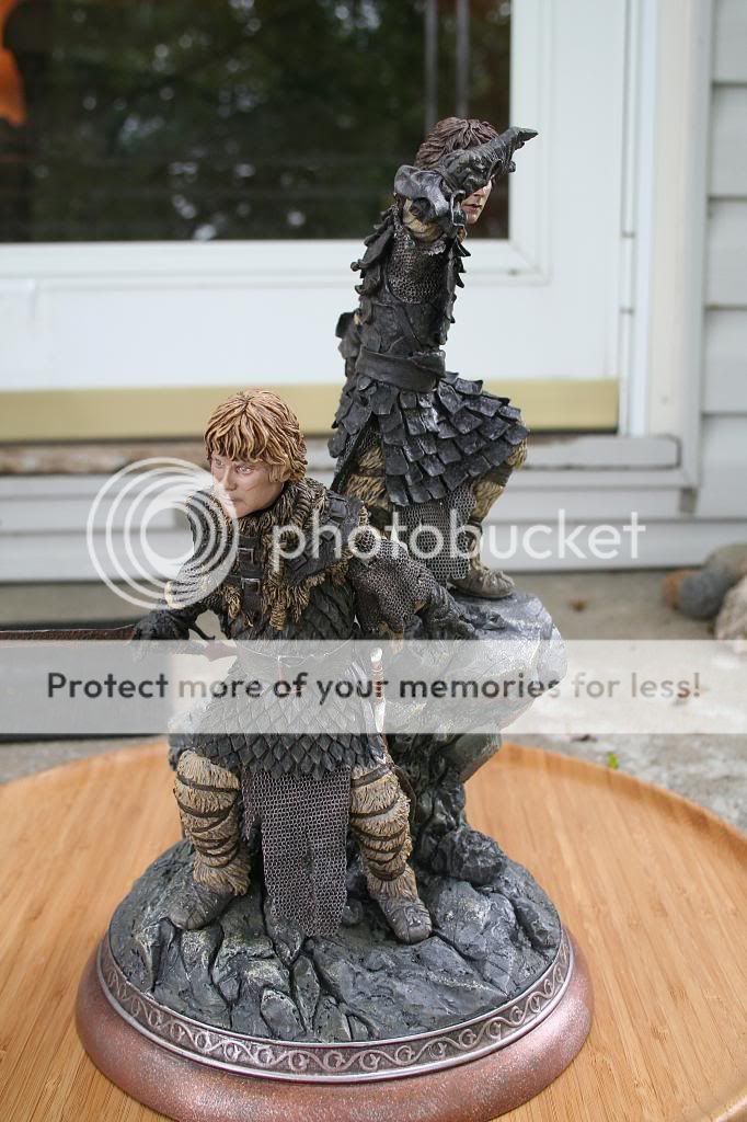 [Sideshow] LOTR: The Return of the King- The Frodo and Samwise Statue – Lançado!!! - Página 2 IMG_2110_zpse8b62a5e