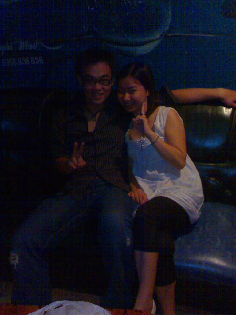 Hình birthday của mít dzí Kiến Hào, hot hot!!! 06072008347