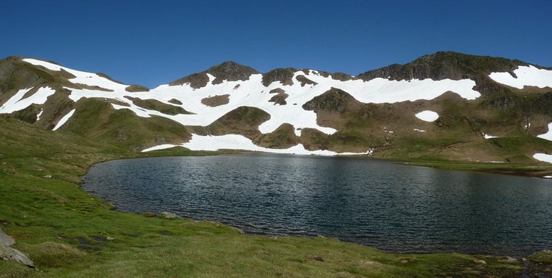 PIC DES MOINES, 2.338m (A nadie le amarga un dulce) Pano1