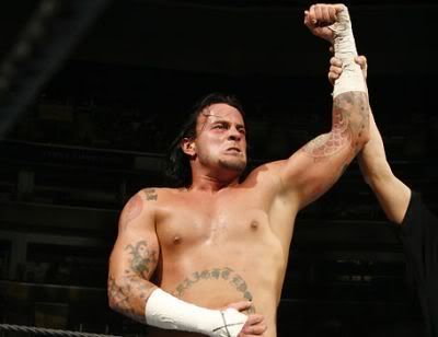 Thursday Nigth 13/12 CMPunk-Victorious