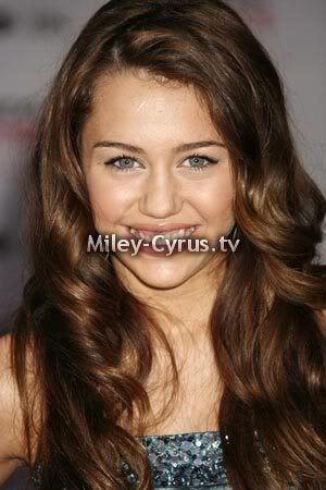 Tất cả ảnh của Miley có ở đây !!! Miley-cyrus-009