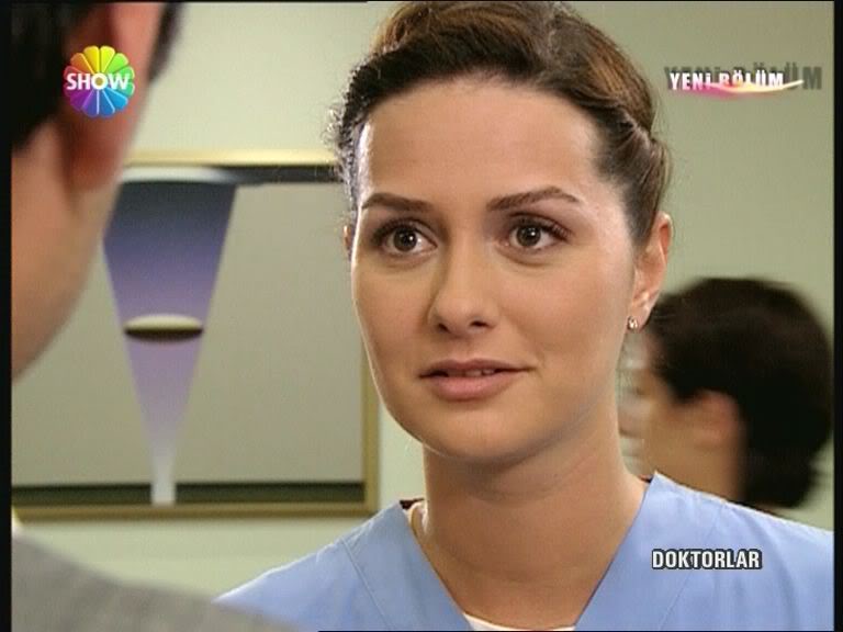 Yasemin Ergene Diziden Resimler SHOWTV-June09_0207-4416F_012