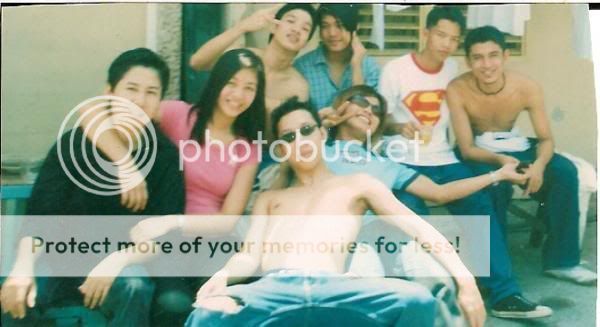 Post Your Barkada Pics Here - Page 4 101700648l