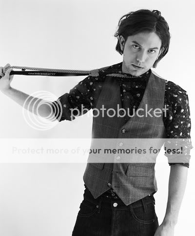 Jackson Rathbone Jackson-tie1