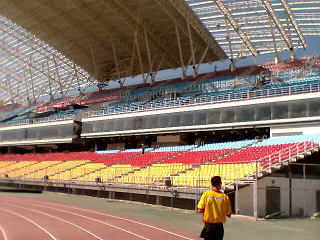 :Estadio General Jos Antonio Anzotegui-Puerto La Cruz:   2 - Pgina 3 Imagen120