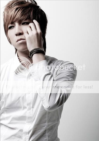 Hola recien llegando.... Soohyun-vampire3