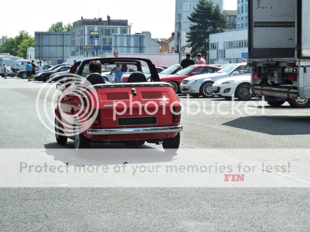 [NANTES] Rassemblement d'automobiles d'exception, le 2ème dimanche de chaque mois.   - Page 12 612a2d1d-3ef8-41bb-8f0b-5ad4cbbabd94_zps0a9fca35