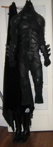 costume BATMAN TDK, fini juste a temps pour l'imax le 13 08 215640x480