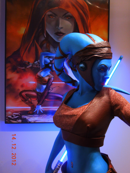 [Sideshow] Star Wars: Aayla Secura Premium Format - Lançado - Página 2 Aayla06_zps1d796302